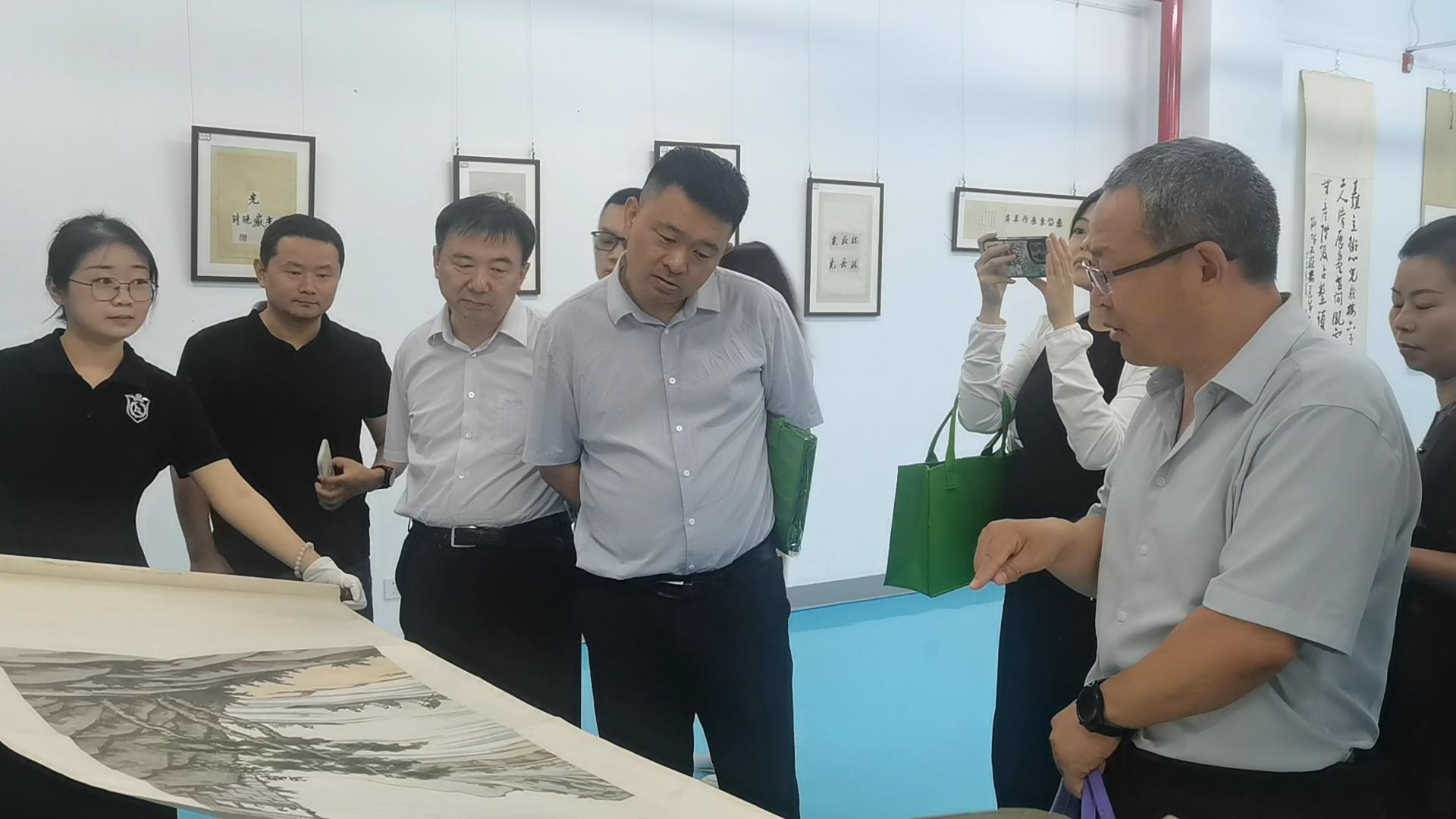 【国际档案日】东昌府区档案馆开展“筑梦现代化 奋斗兰台人”国际档案日主题宣传活动